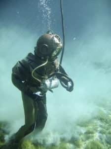 nitrogen narcosis: deep diving gear