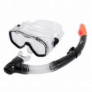 snorkeling gear 
