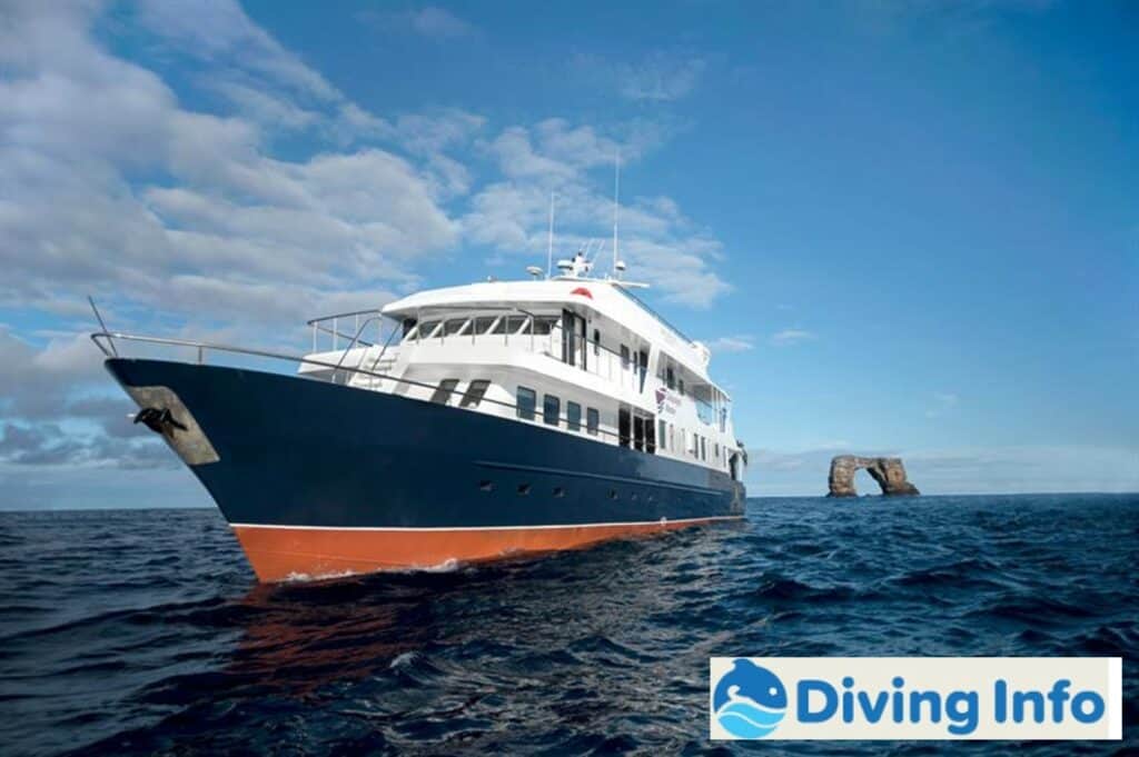 Galapagos Master Liveaboard - Diving Info